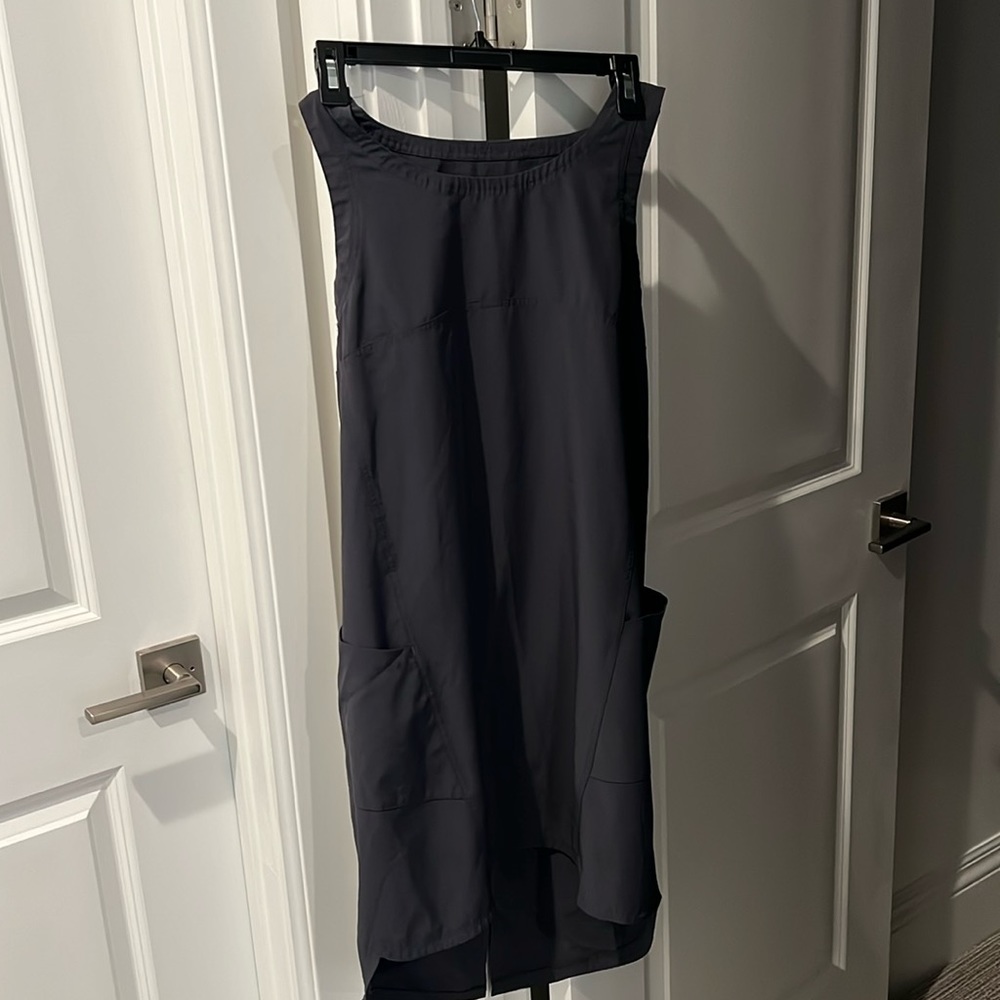 Live size small quick dry material short dress